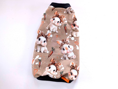 wielkanocne ubranko dla kota królicztk, panterka.jpg