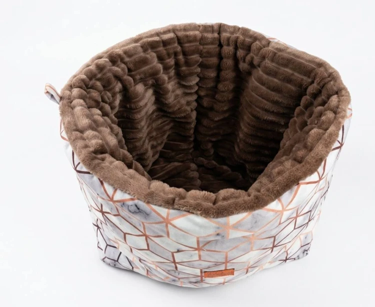 Worek Norek Geometryczny – Śpiworek dla Kota lub Małego Psa3.jpg