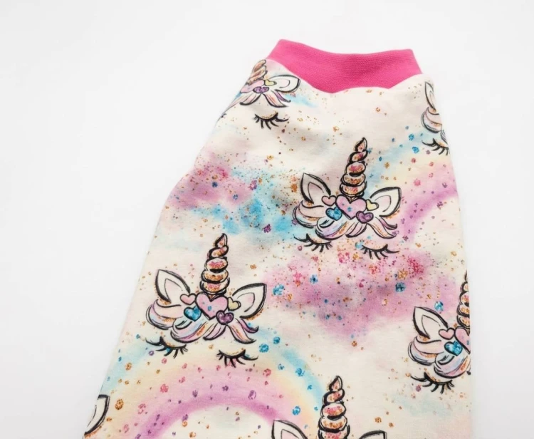 Bluzeczka dla kota Jednorożec – pastelowy print4.jpg