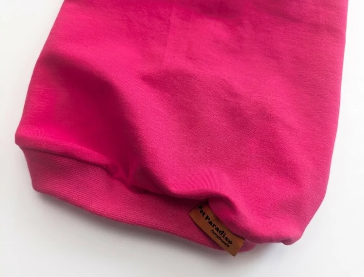 Ubranko dla kota jednokolorowe ciemny róż 3.jpg