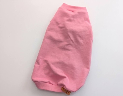 Ubranko dla kota jednokolorowe cukierkowy róż1.jpg