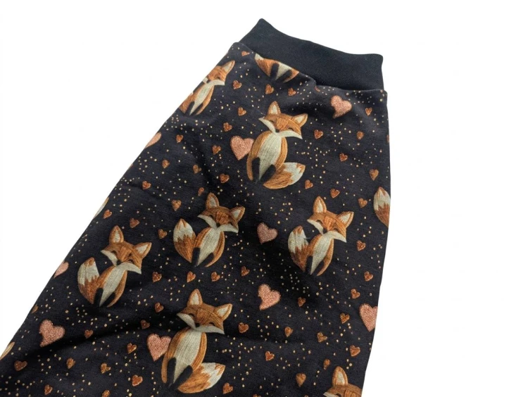 Ubranko dla kota „Złoty Lis i Serduszka”2.jpg