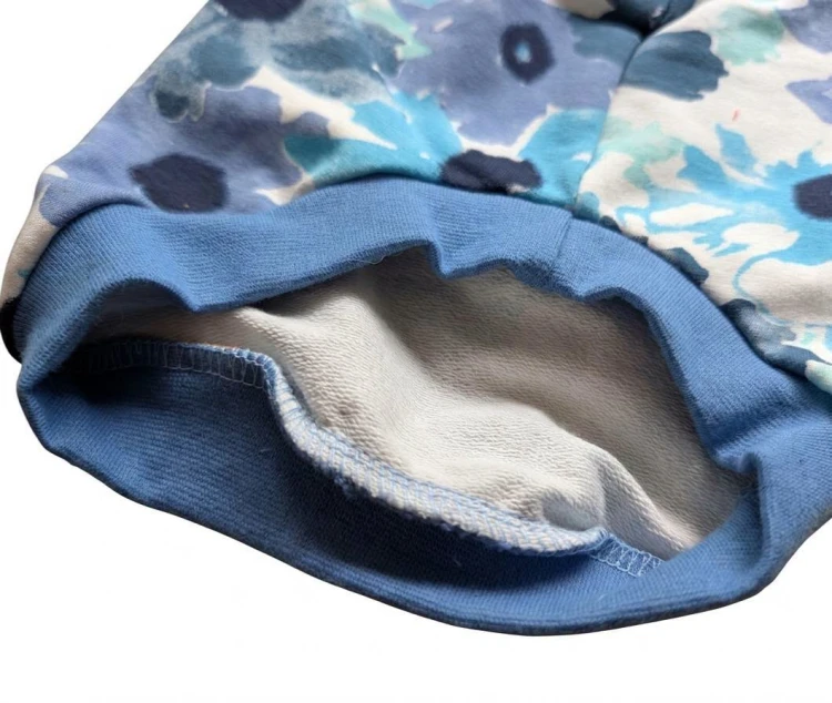 Niebieska bluzeczka dla kota w kwiaty wygodne ubranko handmade 5.jpg